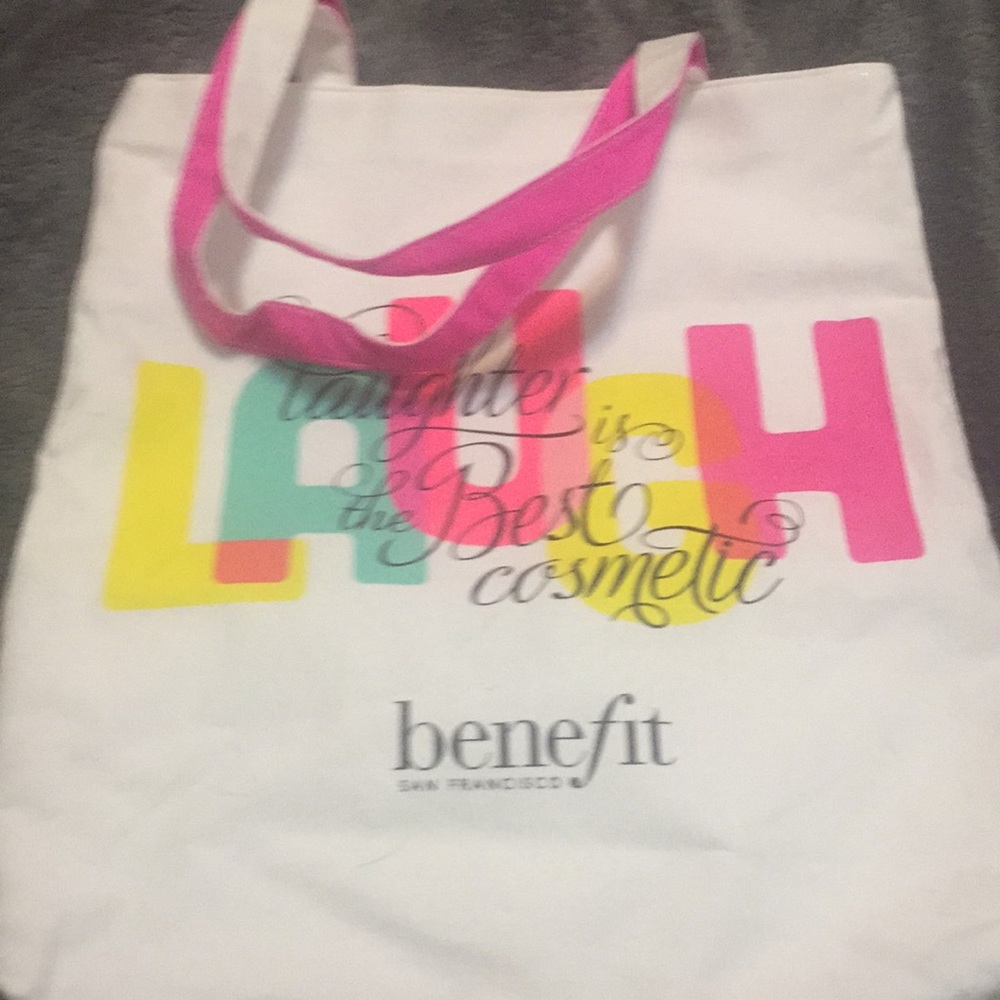 Tote bag